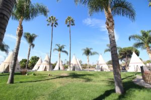 WigWam Motel Exterior