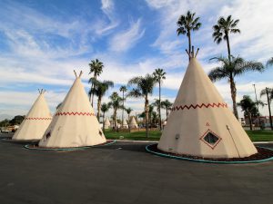 WigWam Motel Exterior