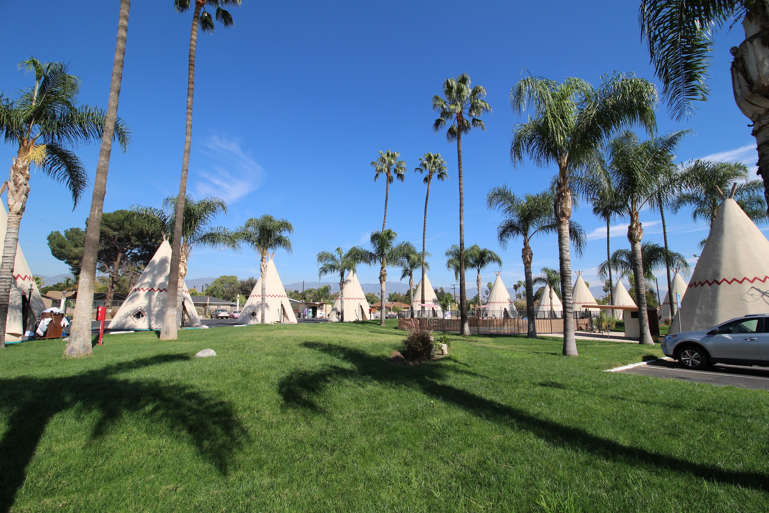 Dehotels Near San Manuel Amphitheater San Bernardino Ca